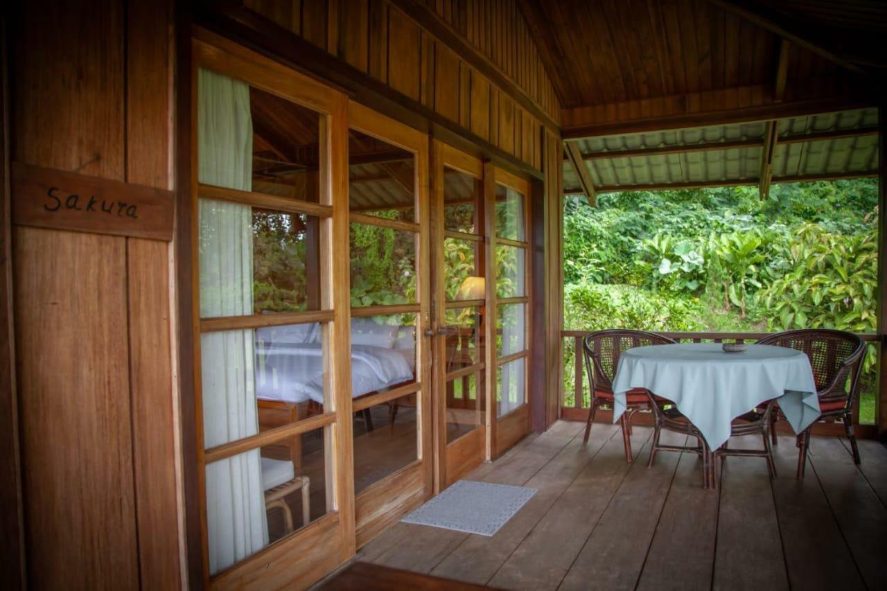 Gardenia Country Inn Tomohon Dış mekan fotoğraf