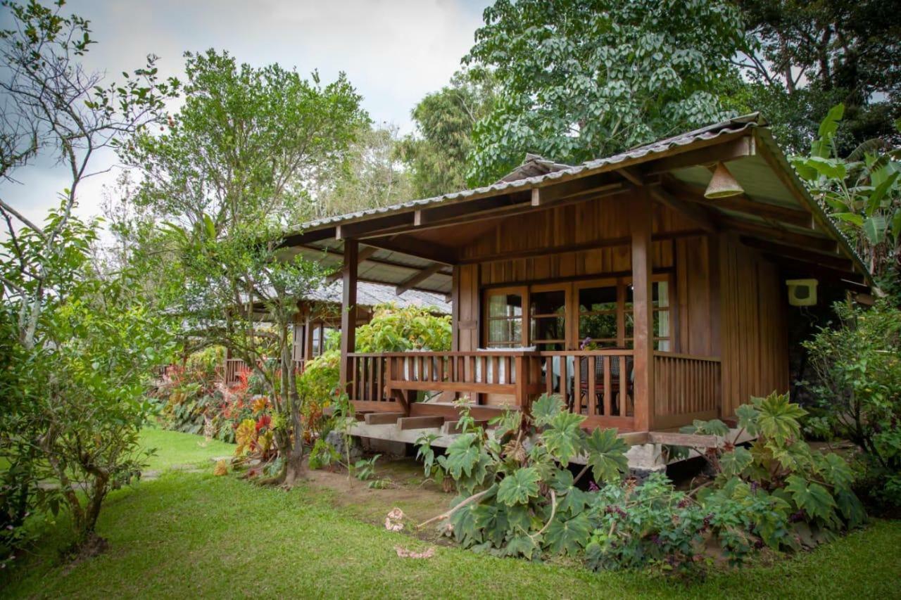 Gardenia Country Inn Tomohon Dış mekan fotoğraf